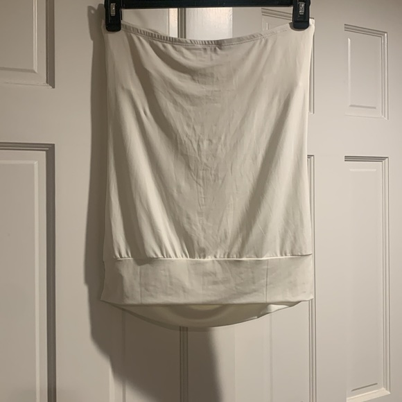 Beautiful Off White Top! Wear Strapless or with detachable accent strap. - Picture 2 of 5